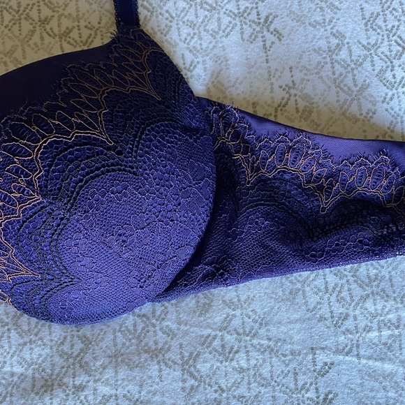Dark purple bra - Picture 3 of 5